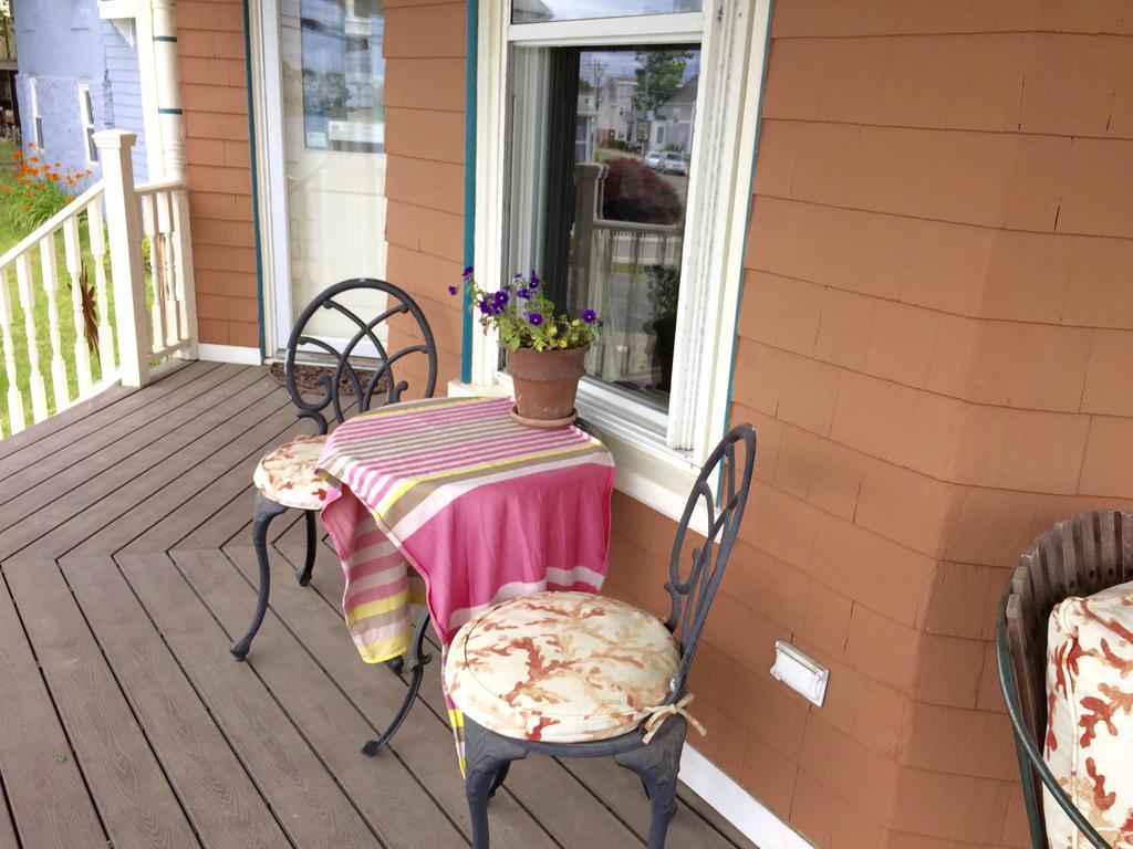 Harrington House Bed & Breakfast Уинтроп Экстерьер фото